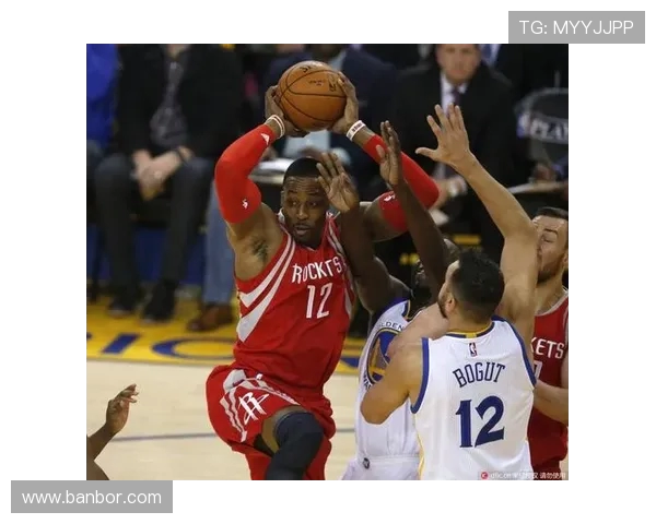 比斯利疯狂干扰霍华德：怒吼、怒视、热舞齐上阵！心理战击溃魔兽首秀(1)